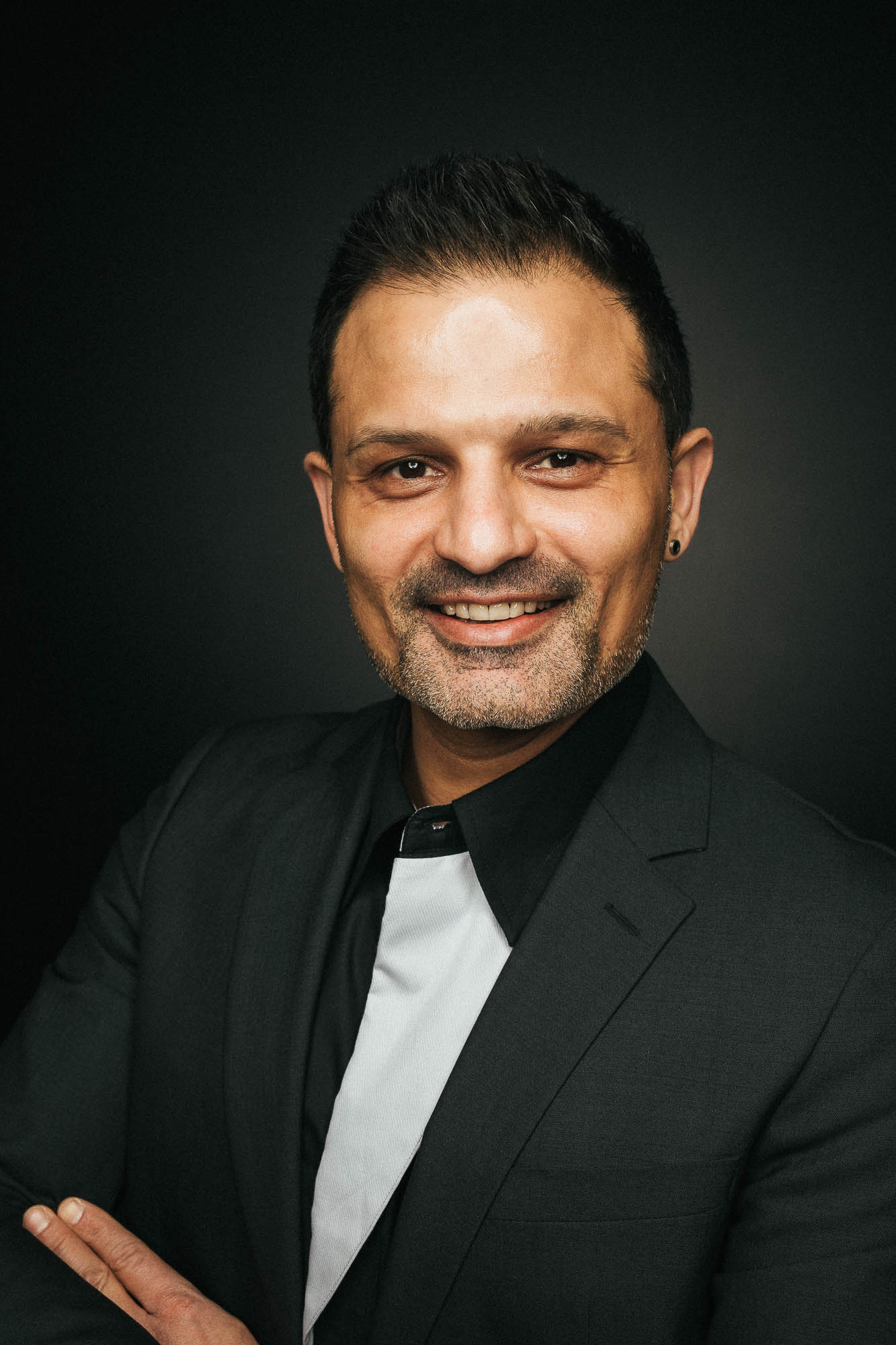 Export x3 Headshot  06150 Dez 01 2019 Headshots 2019  Miro Nicole Nadine 3